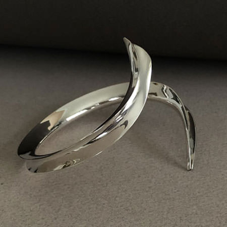 Reach silver bangle Australia handcrafted | Crowded Silver Jewellery